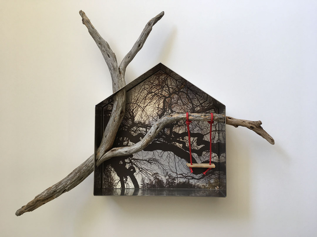 ANHELO Impresión digital sobre plancha de aluminio acero y ensamblaje 58x50 cm / LONGING Digital printing on aluminum steel plate and assembly 58x50 cm