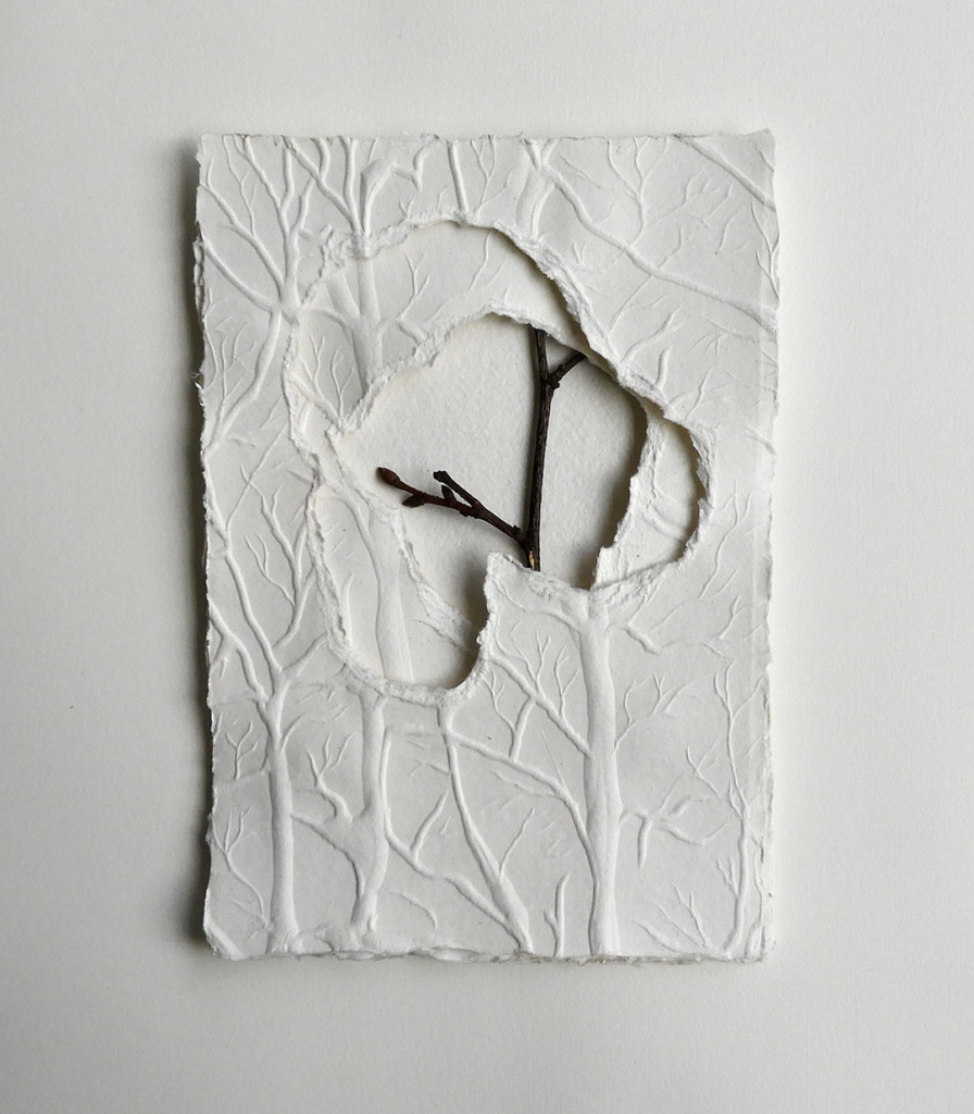 Grabados gofrados superpuestos intervenidos 15x21 cm / Superimposed embossed engravings intervened 15x21 cm