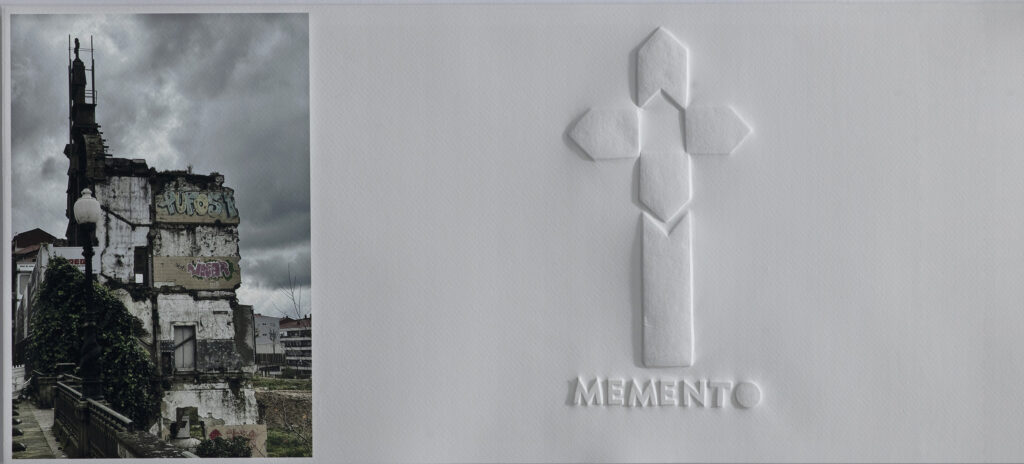 MEMENTO Grabado gofrado e imagen digital sobre papel Canson Infinity Velin Museum 350 g 55×24 cm / EGO Embossed engraving and digital image on Canson Infinity Velin Museum paper 350 g 55×24 cm