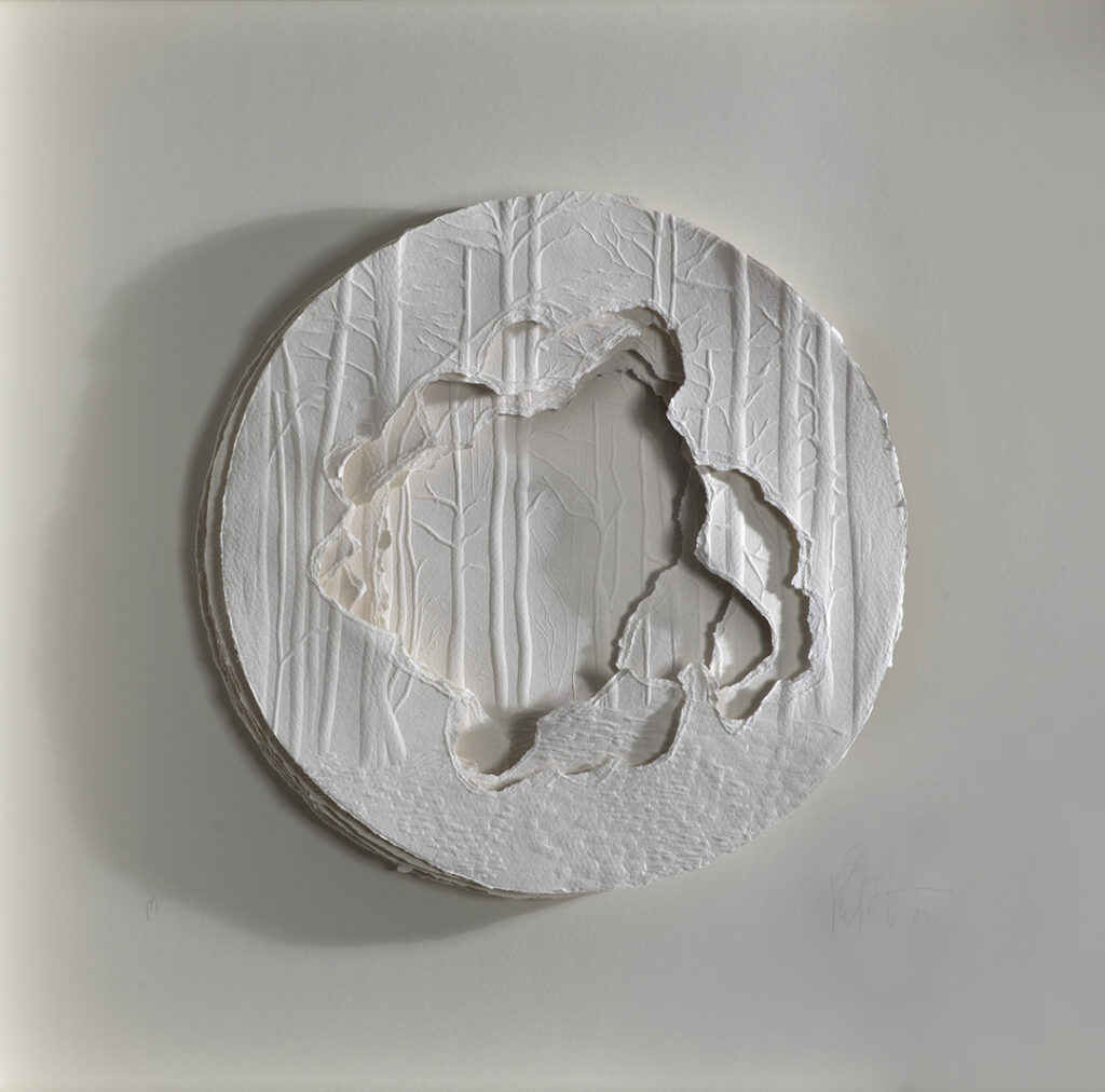 Grabados gofrados superpuestos intervenidos 30x30 cm / Superimposed embossed engravings intervened 30x30 cm